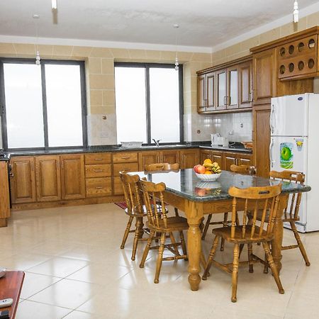 Apartmán Hili Complex Zebbug  Pokoj fotografie